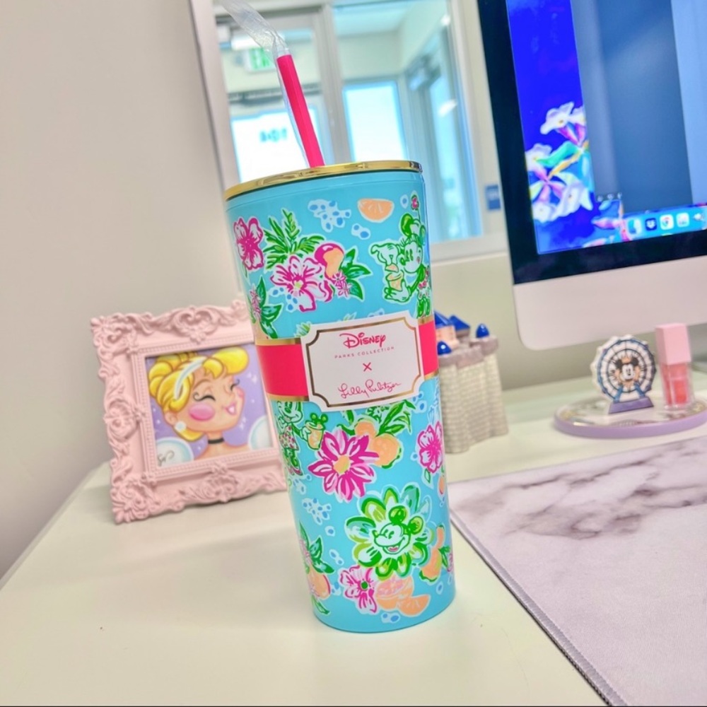 Lilly Pulitzer x Disney Tumbler. NWT